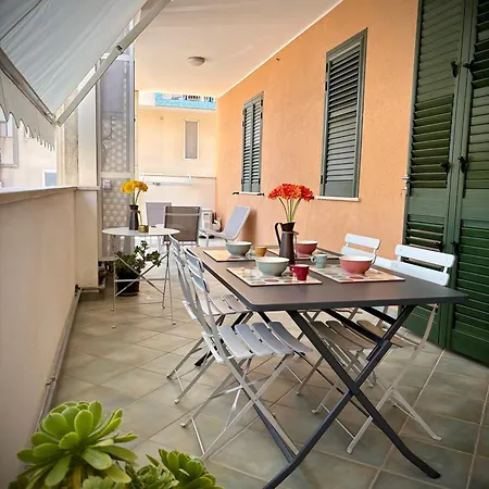 Apartment La Casa Di Leda *